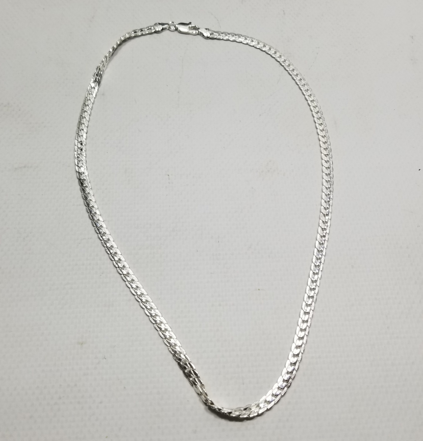 KABARTMA İŞÇİLİKLİ GÜMÜŞ ZİNCİR