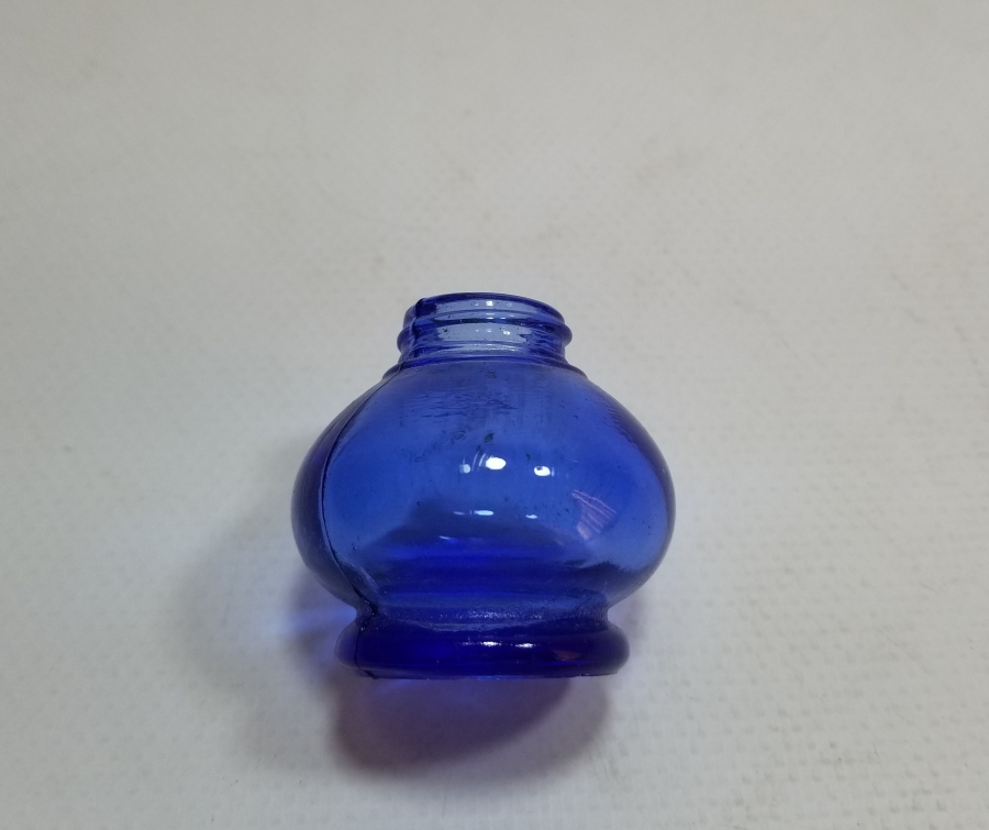 NADİR RENKTE ANTİKA MİNİ İDARE LAMBASI HAZNESİ