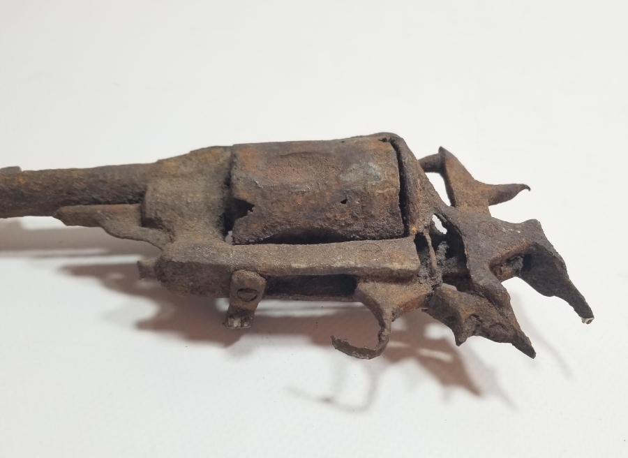 1. DÜNYA SAVAŞI DÖNEMİ OSMANLI SUBAY TABANCASI İSKELETİ