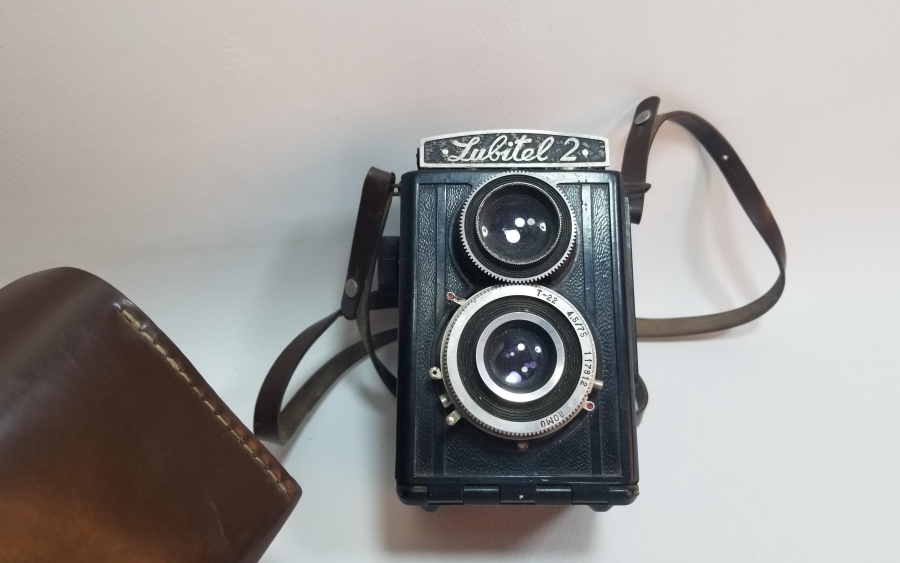 ORİJİNAL DERİ KUTUSUNDA ANTİKA LUBİTEL 2 MARKA FOTOĞRAF MAKİNESİ