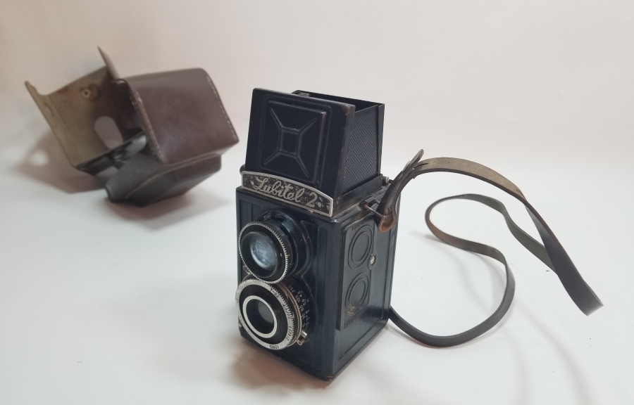 ORİJİNAL DERİ KUTUSUNDA ANTİKA LUBİTEL 2 MARKA FOTOĞRAF MAKİNESİ