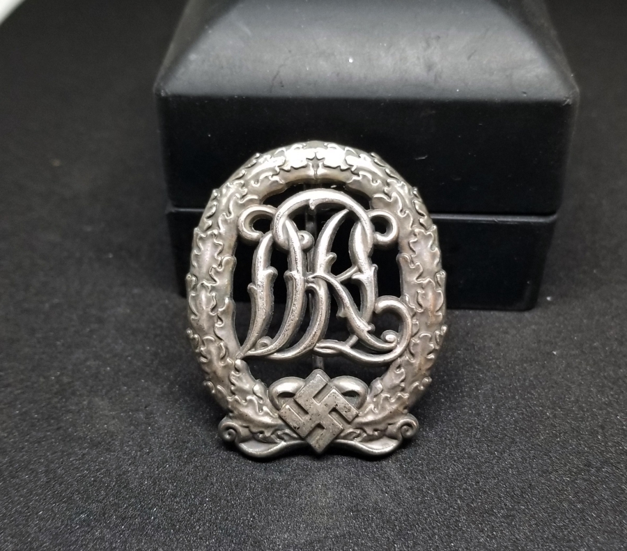 KABARTMA İŞÇİLİKLİ 2. DÜNYA SAVAŞI DÖNEMİ NAZİ SUBAY MADALYASI