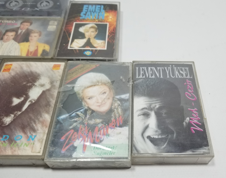 İÇLERİ DOLU NOSTALJİK KASET LOTU
