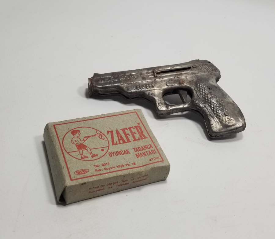 ORİJİNAL MANTARLARIYLA ANTİKA MANTAR TABANCASI