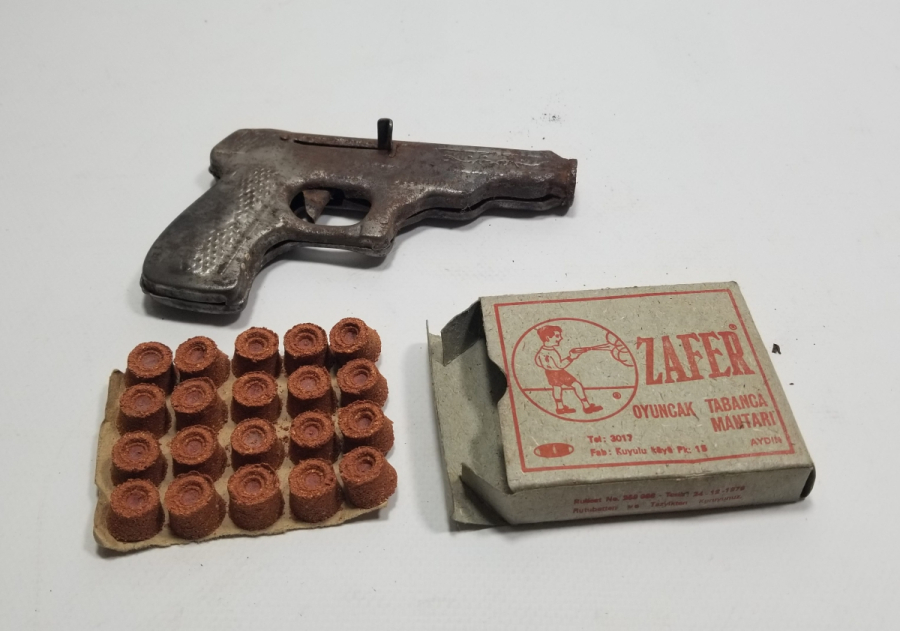 ORİJİNAL MANTARLARIYLA ANTİKA MANTAR TABANCASI