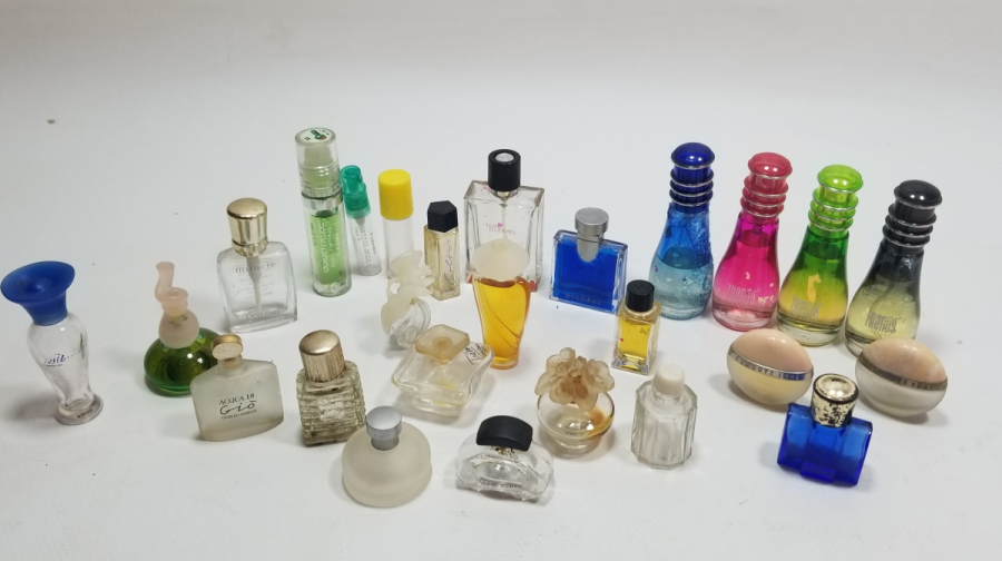 ANTİKA PARFÜM ŞİŞESİ LOTU