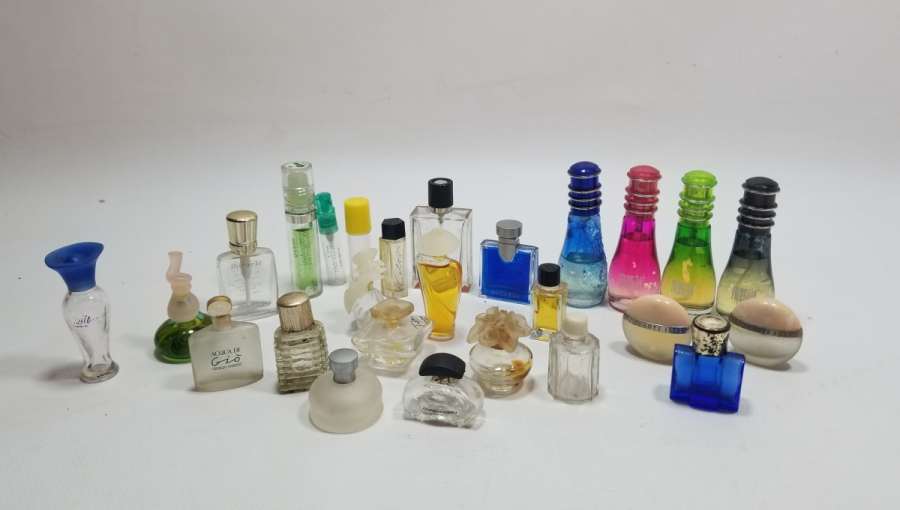 ANTİKA PARFÜM ŞİŞESİ LOTU