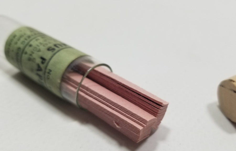 ORİJİNAL KUTUSUNDA ANTİKA TURNUSOL KAĞITLARI