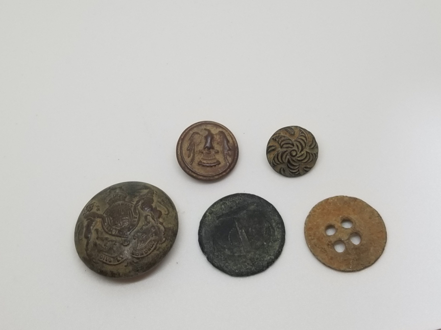 1. DÜNYA SAVAŞI DÖNEMİ İNGİLİZ VE FRANSIZ DÜĞME LOTU