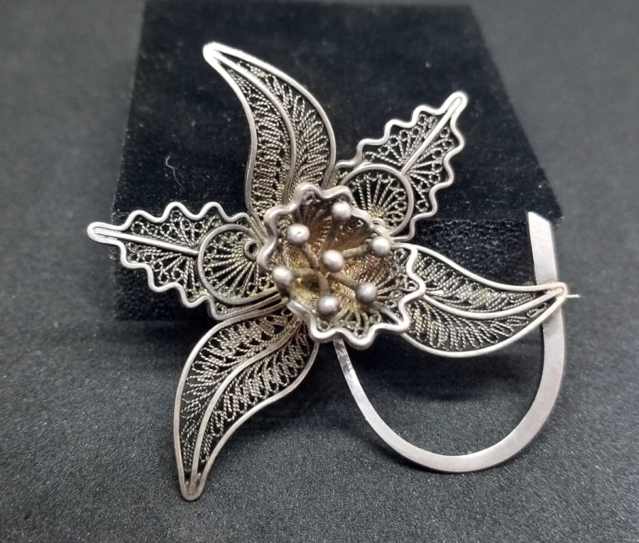 TELKARİ İŞÇİLİKLİ EL YAPIMI ANTİKA BROŞ