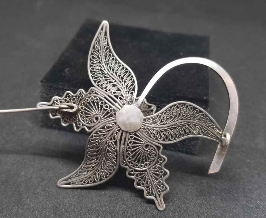 TELKARİ İŞÇİLİKLİ EL YAPIMI ANTİKA BROŞ