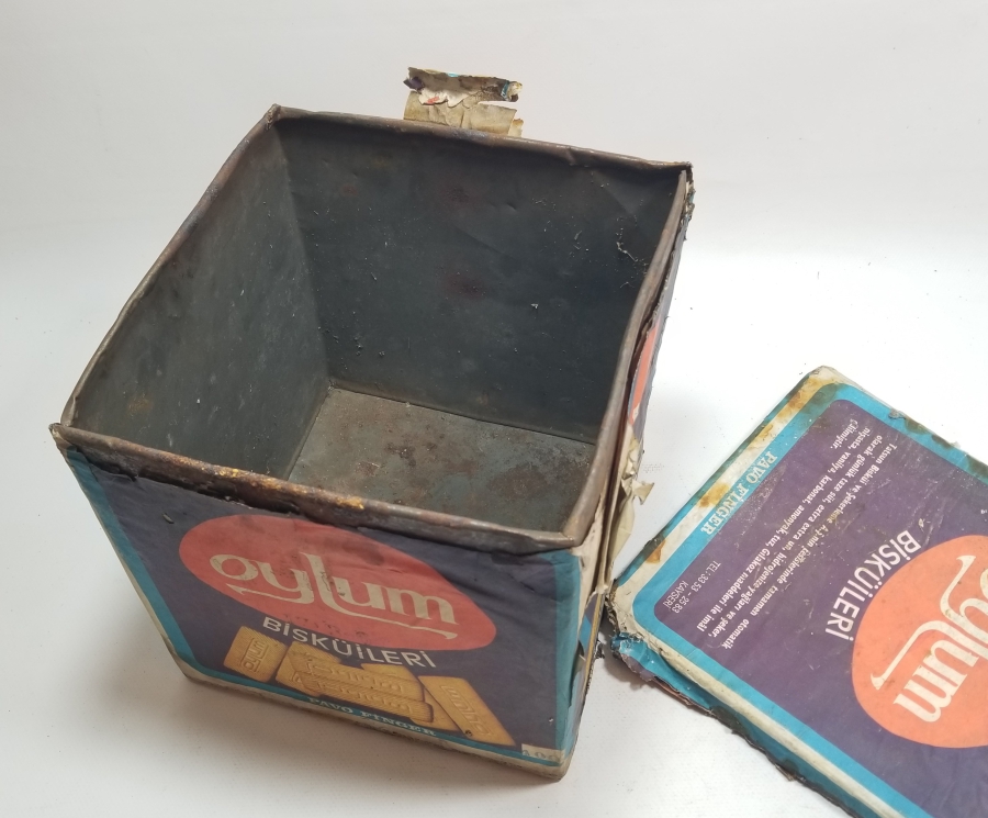 ANTİKA BİSKUVİ KUTUSU