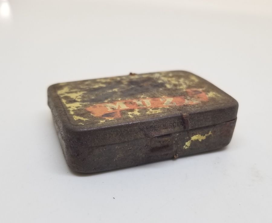 ANTİKA METAL GRAMAFON İĞNELERİ KUTUSU