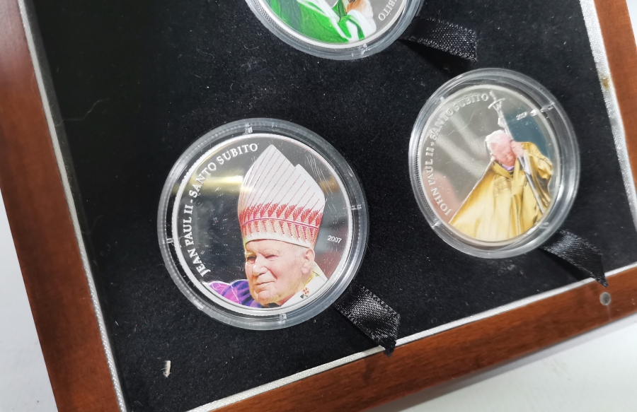 PAPA 2. JEAN PAUL KONULU 2007 TARİHLİ ÇİL HATIRA PARA SETİ