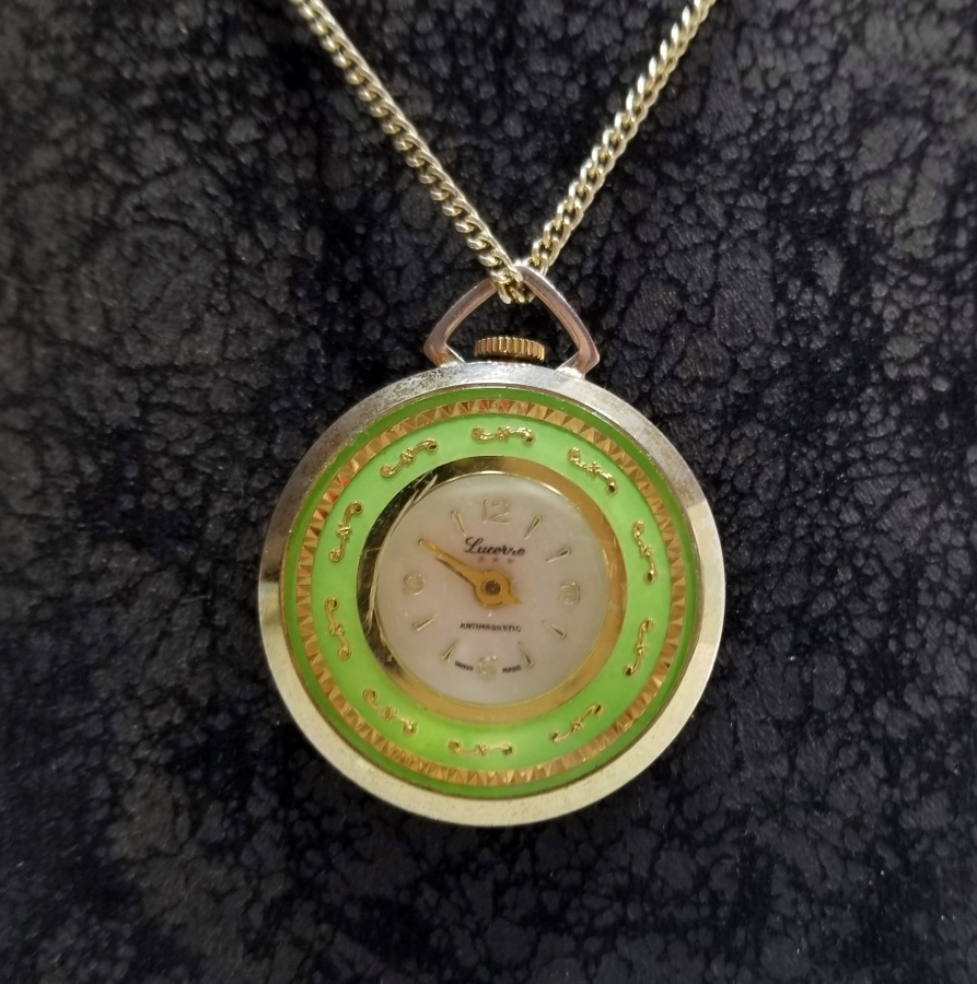 ALTIN KAPLAMA KURMALI ANTİKA KOLYE SAAT