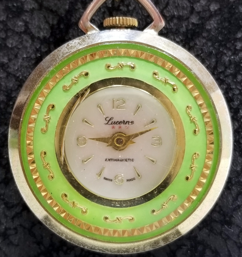 ALTIN KAPLAMA KURMALI ANTİKA KOLYE SAAT