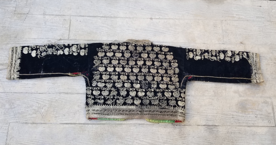 OSMANLI DÖNEMİ SIRMA İŞÇİLİKLİ ARMUTLU GELİN CEPKENİ