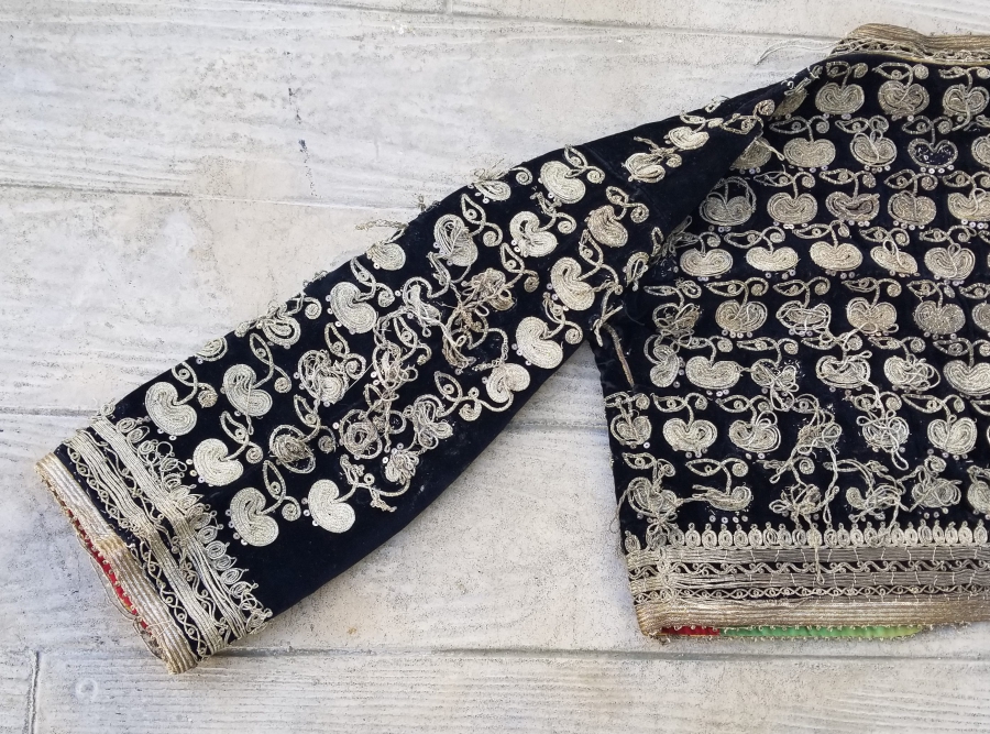 OSMANLI DÖNEMİ SIRMA İŞÇİLİKLİ ARMUTLU GELİN CEPKENİ