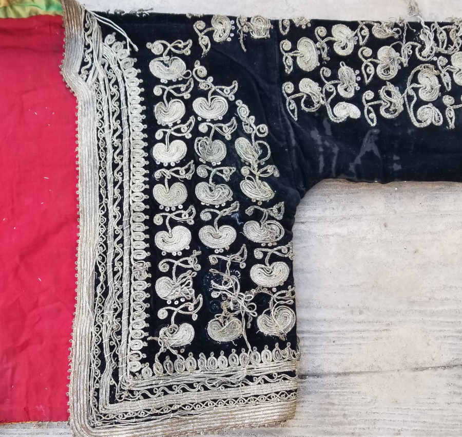 OSMANLI DÖNEMİ SIRMA İŞÇİLİKLİ ARMUTLU GELİN CEPKENİ