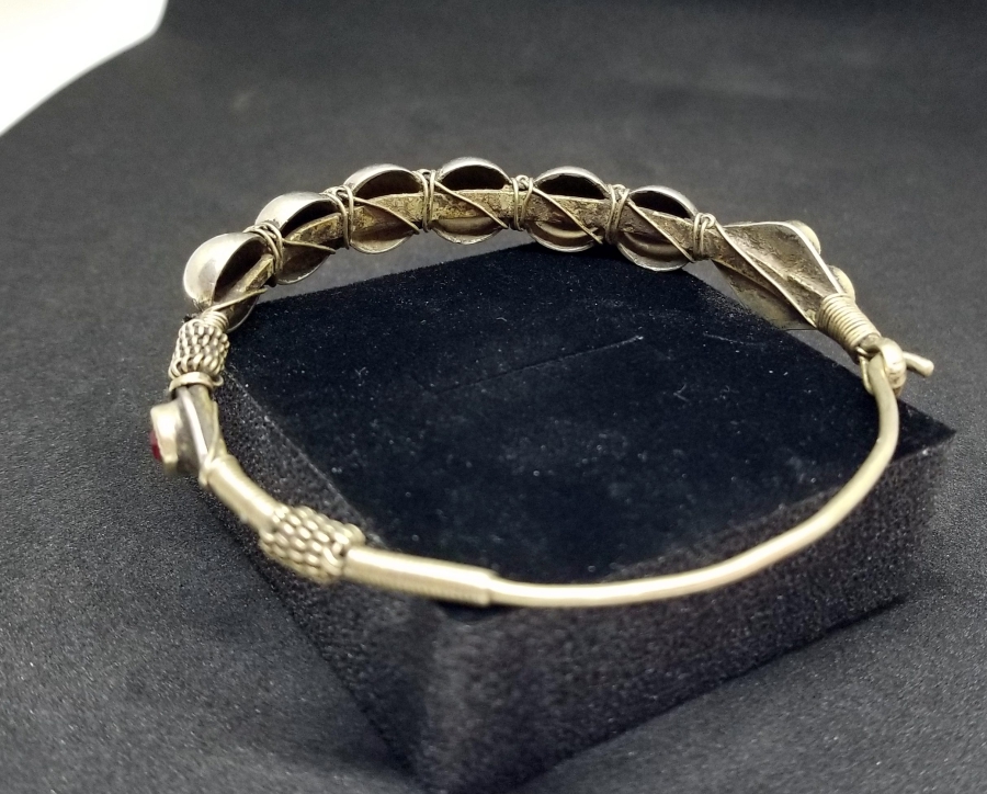 KABARTMA İŞÇİLİKLİ ANTİKA TÜRKMEN GELİN BİLEZİĞİ