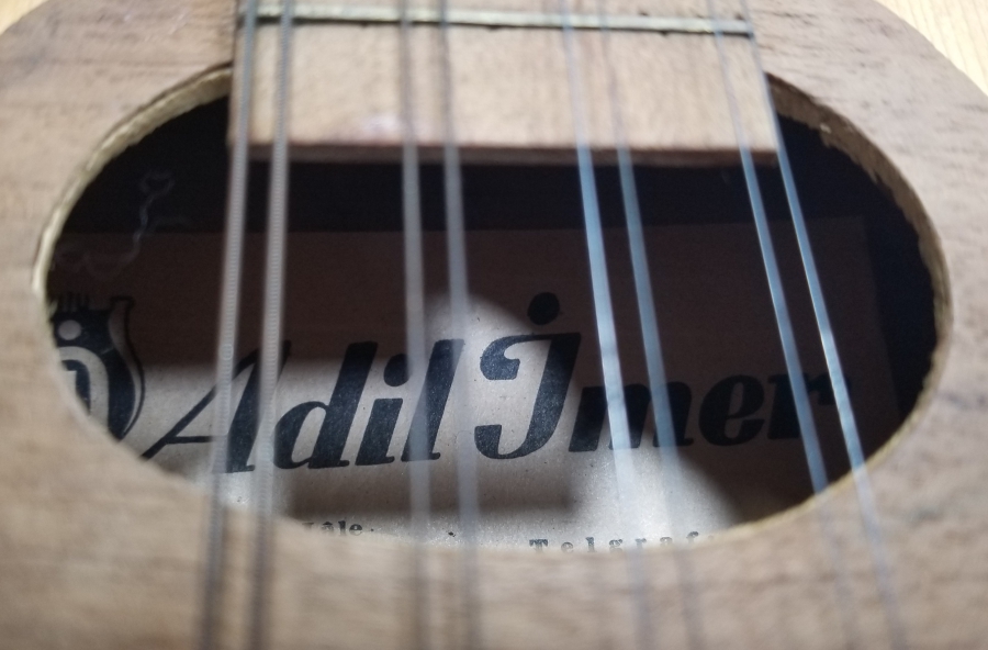 ORİJİNAL KILIFINDA ANTİKA MANDOLİN