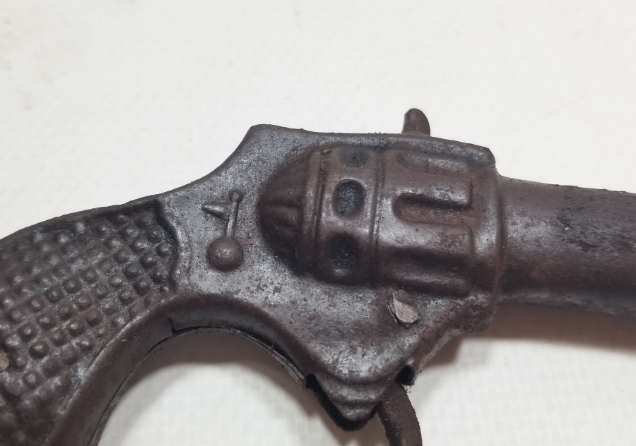 ÇOK NADİR ANTİKA PRİMİTİF FORMLU ANTİKA MANTAR TABANCASI