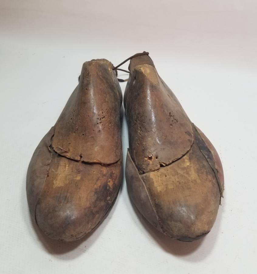 OSMANLI DÖNEMİ EL YAPIMI AHŞAP AYAKKABICI KALIBI