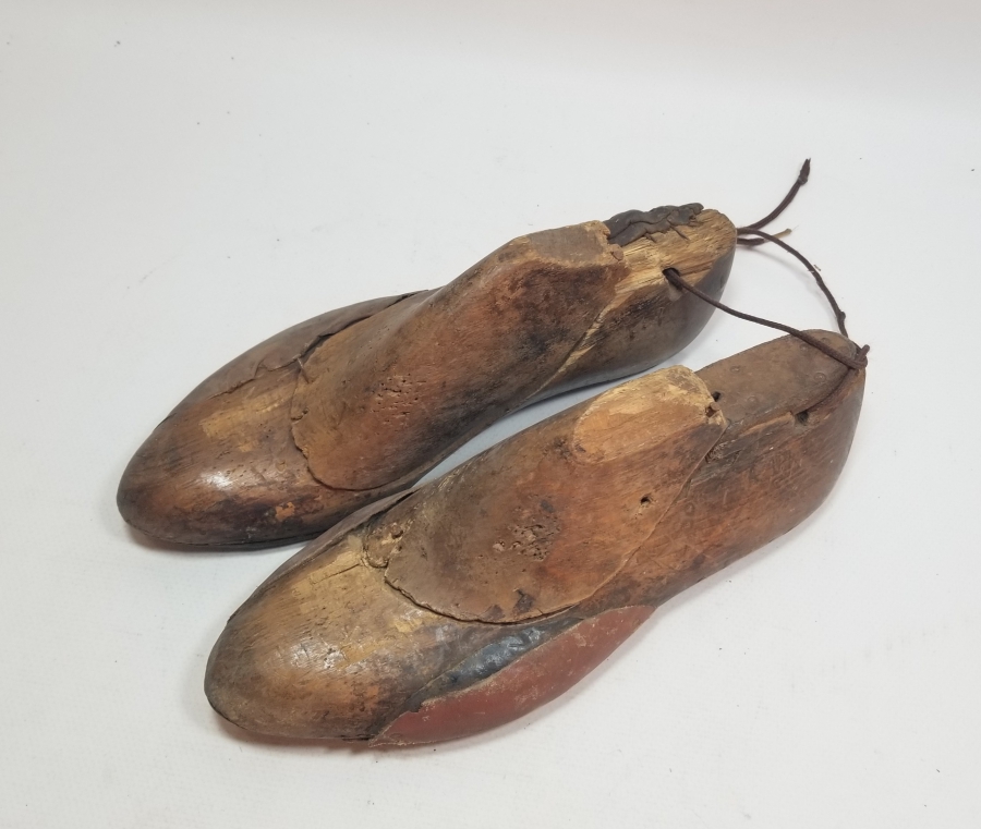 OSMANLI DÖNEMİ EL YAPIMI AHŞAP AYAKKABICI KALIBI