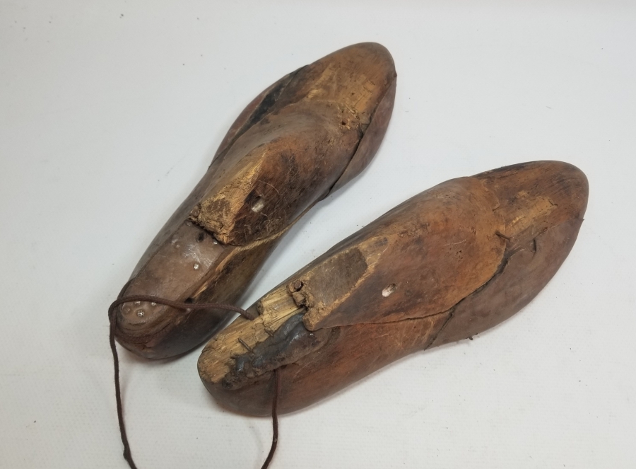 OSMANLI DÖNEMİ EL YAPIMI AHŞAP AYAKKABICI KALIBI