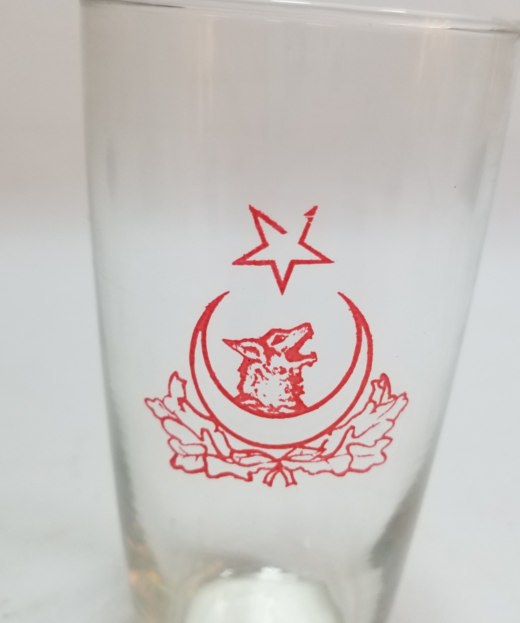 CUMHURİYET BAŞLARI ÇOK NADİR ÜZERİ BOZKURT VE AY YILDIZLI BARDAK