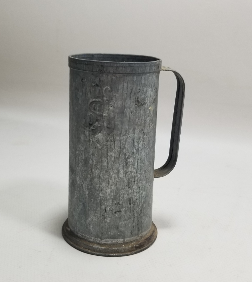 ÜZERİ DAMGALI ANTİKA SÜTÇÜ ÖLÇEĞİ