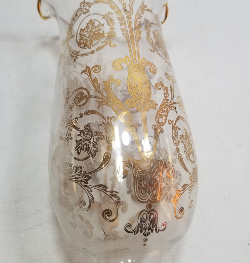 ÜZERİ ALTIN VARAKLI ANTİKA GAZ LAMBASI CAMI