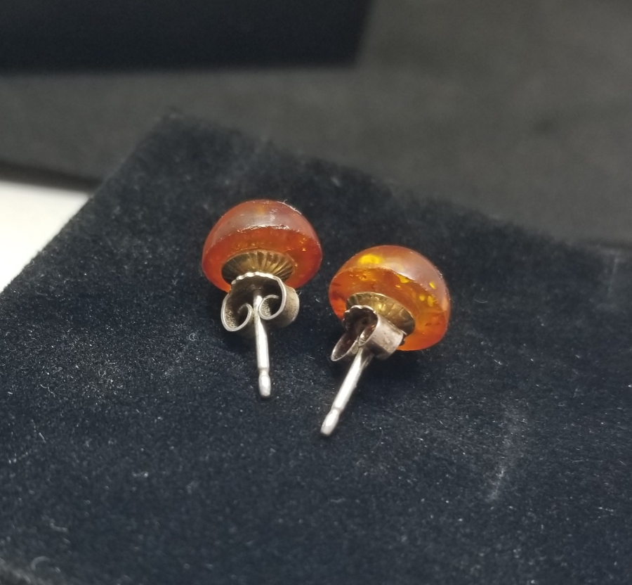 İÇİ BİTKİ FOSİLLİ ÖZEL YAPIM DAMLA KEHRİBAR KÜPE