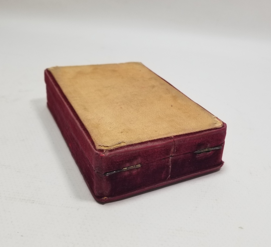 ORJİNAL KUTUSUNDA 3. DERECE MECİDİ NİŞANI