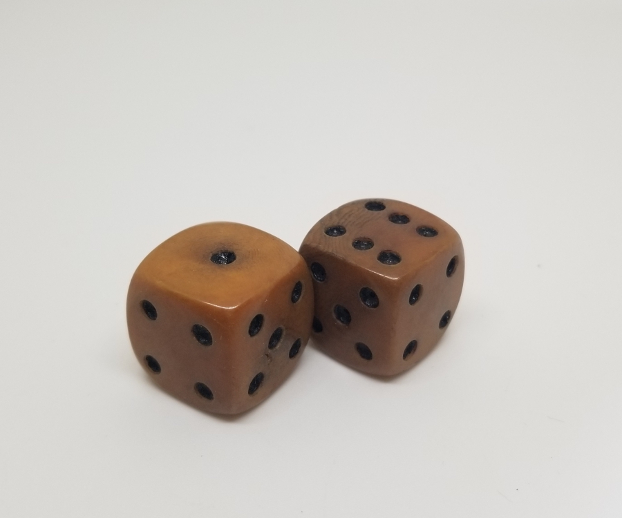 2 ADET ANTİKA KATALİN ZAR