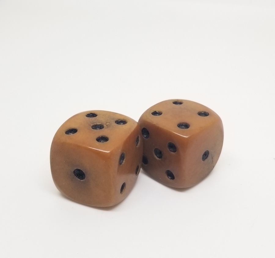 2 ADET ANTİKA KATALİN ZAR