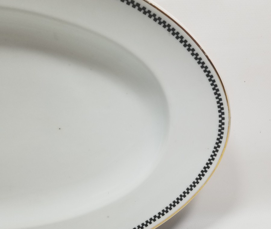 ARKASI OSMANLICA YAZILI VE ALTIN VARAKLI BÜYÜK BOY KAYIK TABAK - SALATA TABAĞI