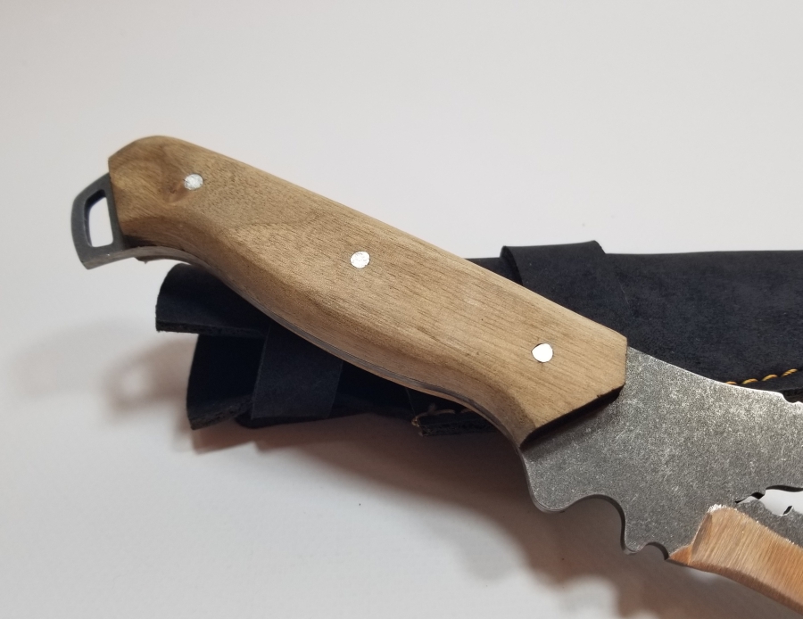 ÜZERİ GEYİK FİGÜRLÜ ÖZEL YAPIM BÜYÜK BOY KAMPÇI BIÇAĞI