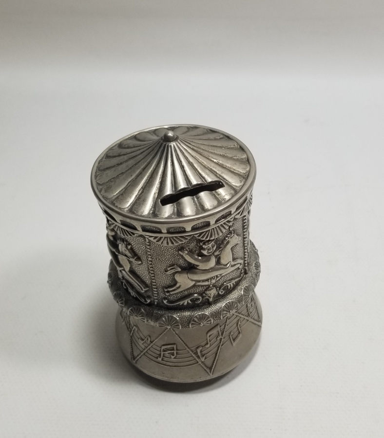 AVRUPA YAPIMI KUMBARALI MÜZİK KUTUSU