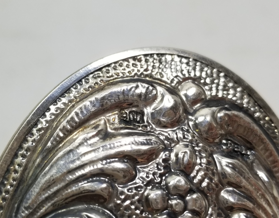 KABARTMA İŞÇİLİKLİ ANTİKA GÜMÜŞ EL AYNASI