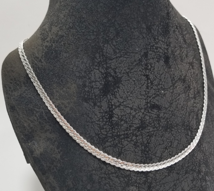 KABARTMA İŞÇİLİKLİ GÜMÜŞ ZİNCİR