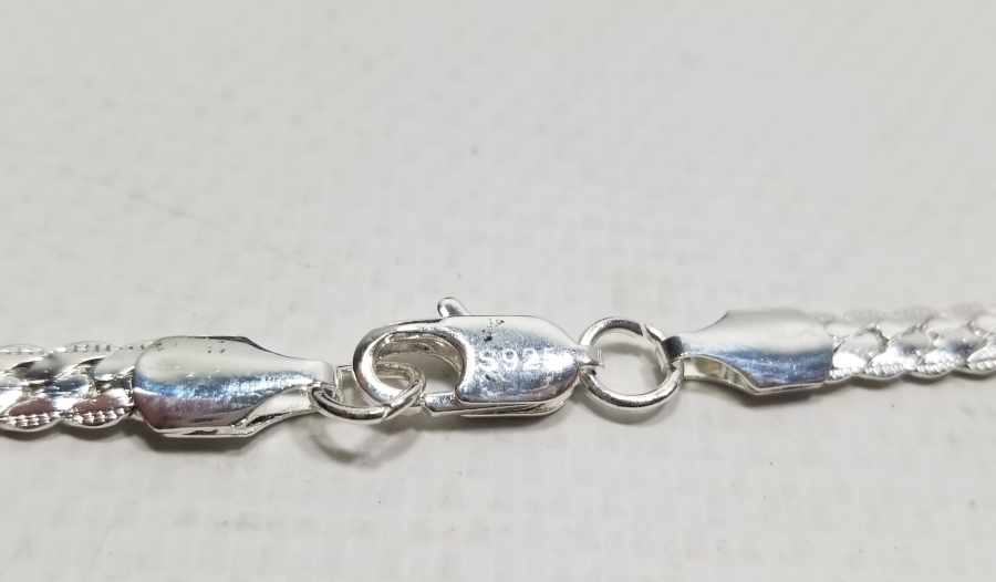 KABARTMA İŞÇİLİKLİ GÜMÜŞ ZİNCİR