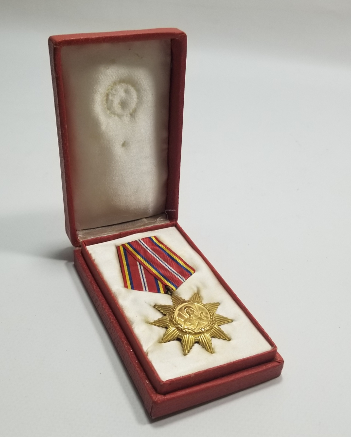 ORİJİNAL KUTUSUNDA 2. DÜNYA SAVAŞI HATIRASI SOVYET MADALYA