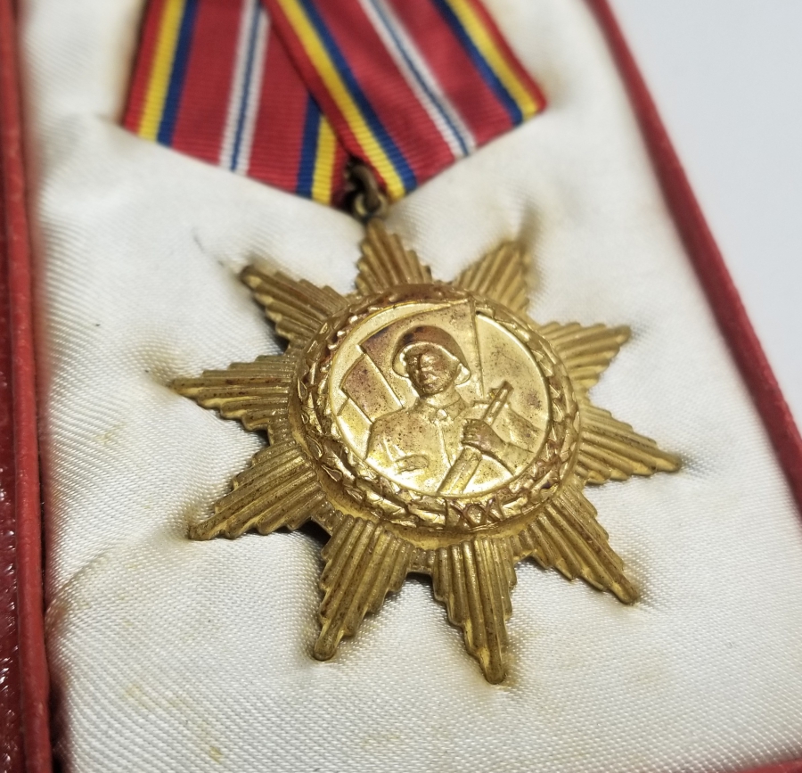 ORİJİNAL KUTUSUNDA 2. DÜNYA SAVAŞI HATIRASI SOVYET MADALYA