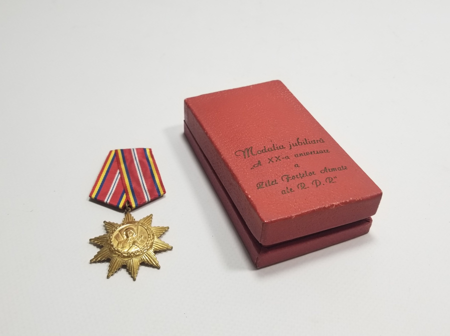 ORİJİNAL KUTUSUNDA 2. DÜNYA SAVAŞI HATIRASI SOVYET MADALYA