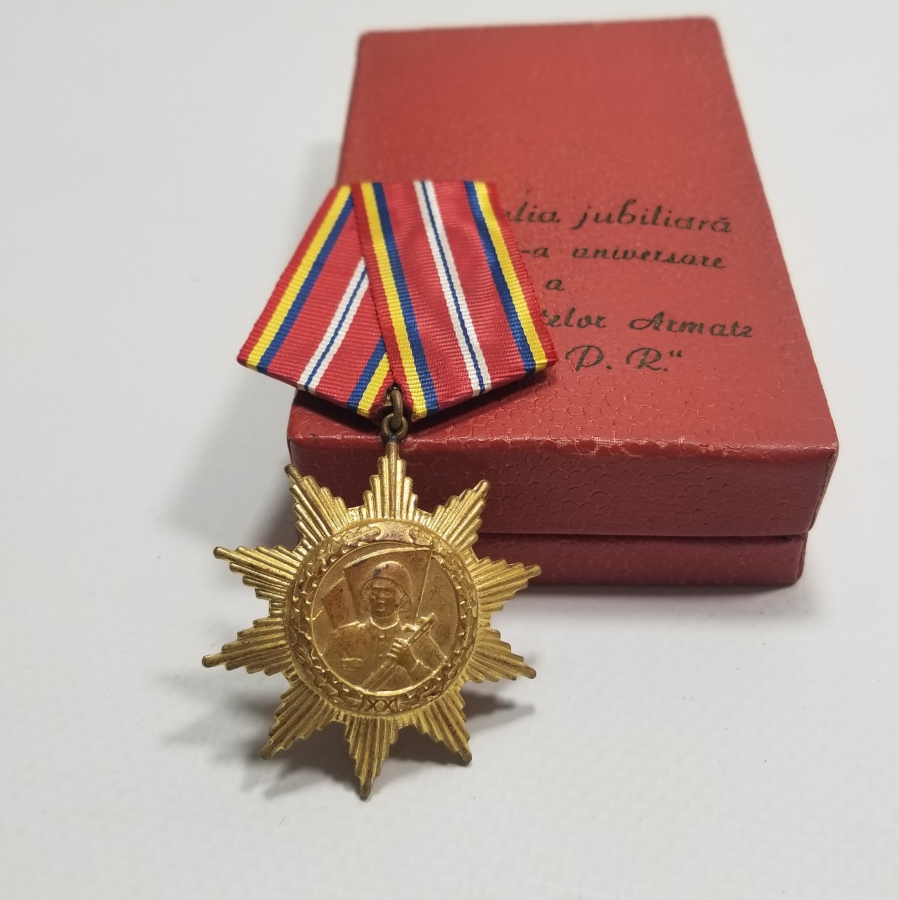 ORİJİNAL KUTUSUNDA 2. DÜNYA SAVAŞI HATIRASI SOVYET MADALYA