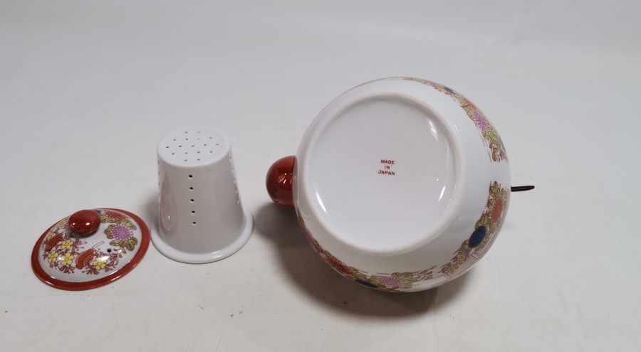 UZAK DOĞU YAPIMI ANTİKA PORSELEN ÇAYDANLIK