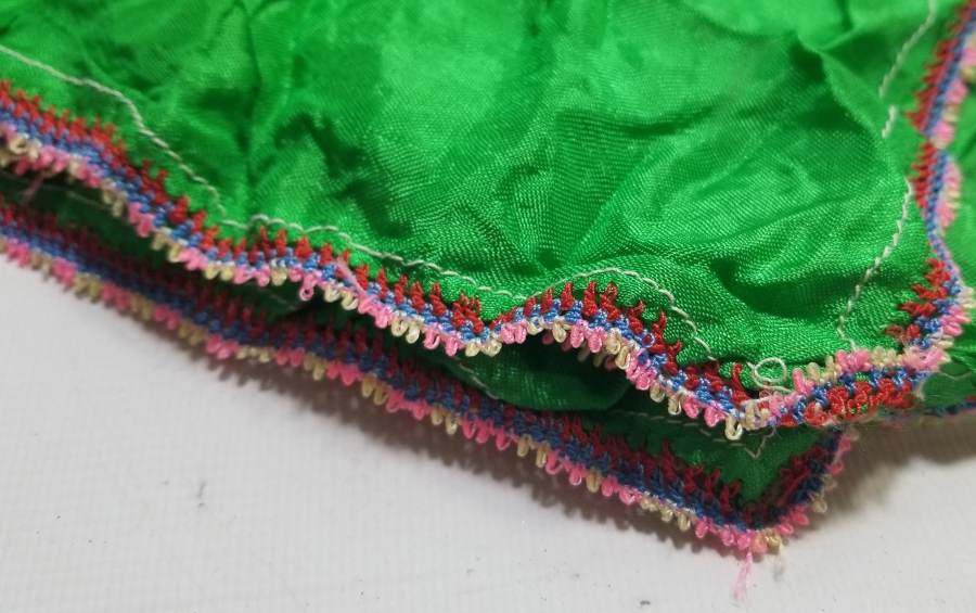 İĞNE OYALI ANTİKA İPEK KREP