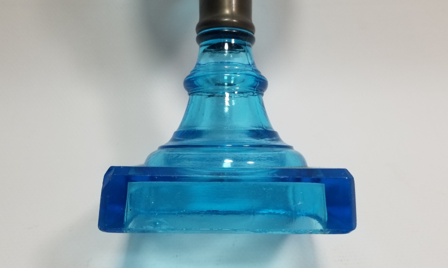 NADİR RENKTE ANTİKA GAZ LAMBASI