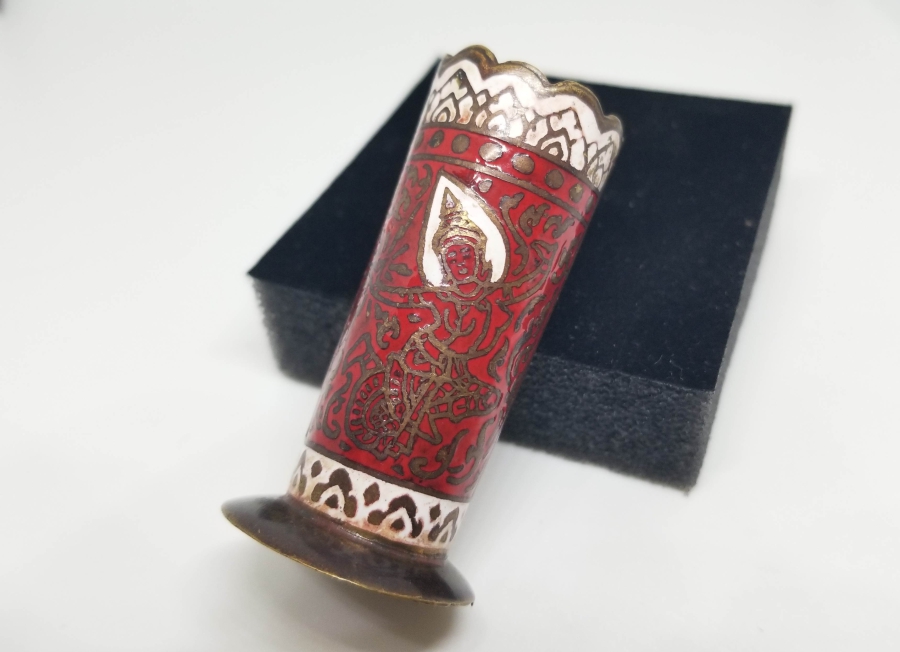 MİNE İŞÇİLİKLİ ANTİKA KÜRDANLIK